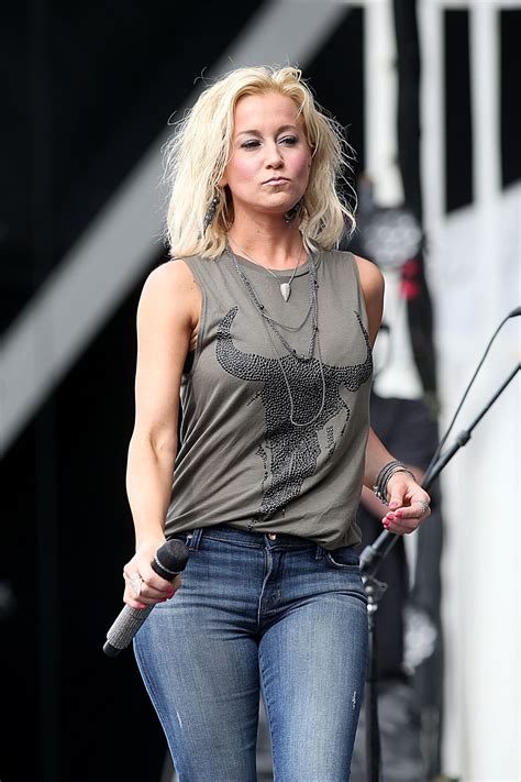 kelly pickler sexy